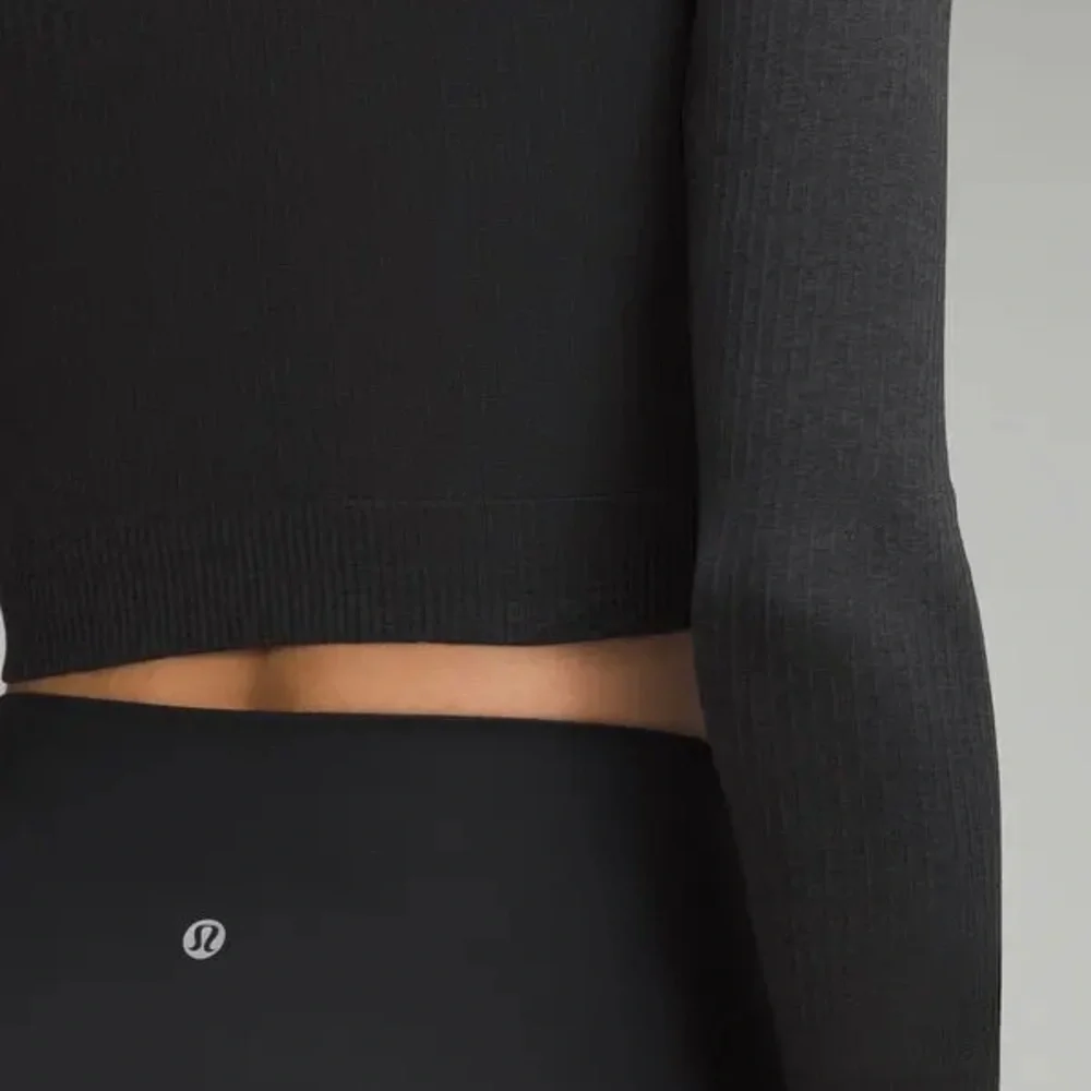 Lululemon Women's Ebb to Street Long-Sleeve Shirt size: 6